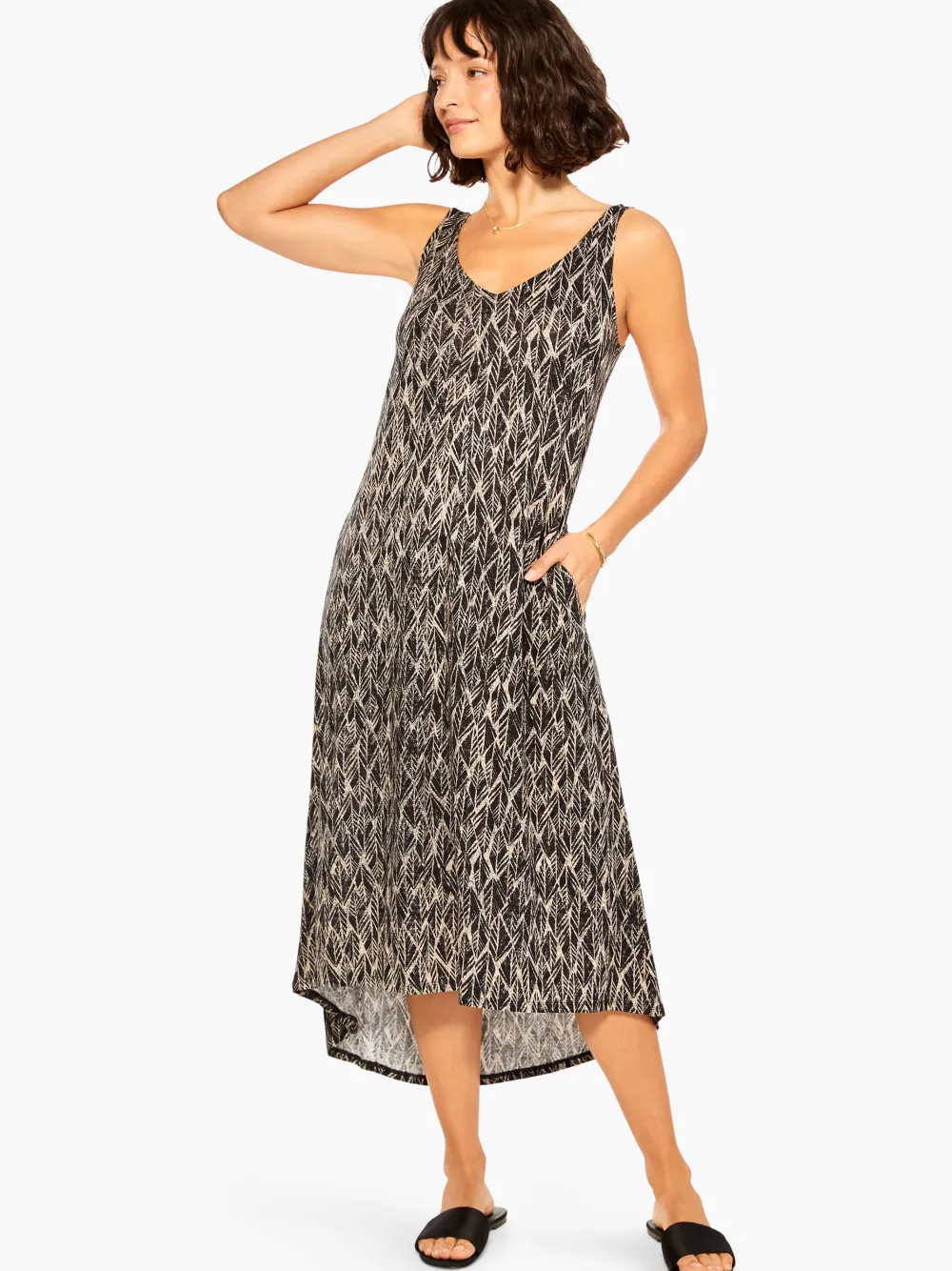 Clearance NIC+ZOE Nzt Sketched Leaves Double V Tank Dress Black Multi